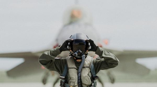 De ce pariul României că Patriot și F-16 ne vor asigura „biletul” către Ucraina e pierzător. Exemplul unui mic stat european care ne-a luat fața