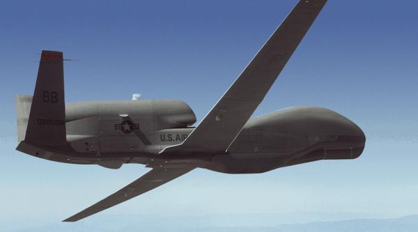 Marea Neagră: O dronă de recunoaștere Global Hawk menține vigilența SUA asupra forțelor rusești de pe frontul din Ucraina (FOTO)