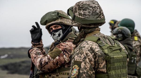 Propuneri de pace la masa negocierilor: Un "plan B" pentru Ucraina, cu trupe din Bangladesh și garanții de securitate fără NATO?