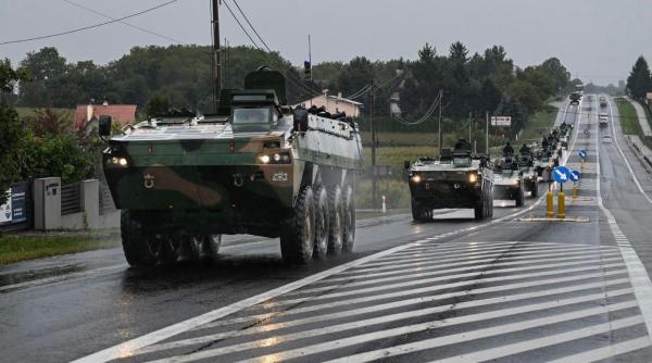 Varșovia suflă și-n iaurt: 40.000 de soldați polonezi, trimiși la granița de est pe timpul manevrelor ruso-belaruse