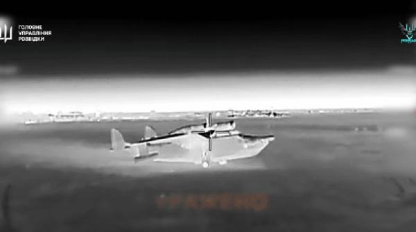 Atac fără precedent în Crimeea (FOTO/VIDEO): Unitățile de forţe pentru operaţii speciale ucrainene au distrus pentru prima dată aeronave rusești Be-12 Chayka