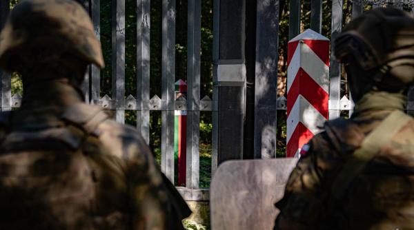 Lukașenko, chemat de urgență la Moscova, în timp ce Varșovia își avertizează cetățenii: Părăsiți imediat Belarusul