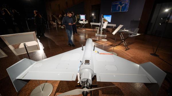 România confirmă că vrea să construiască o fabrică de drone cu fonduri SAFE, în parteneriat cu Ucraina