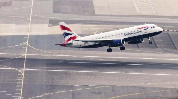 Dronă pe una din pistele Aeroportului Otopeni. Un avion de linie, nevoit să facă o manevră „go around” în timpul aterizării