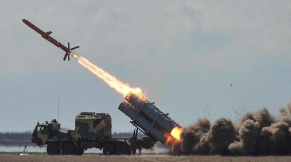 Flamingo și Neptune, perechea perfectă? Ucraina lovește zdravăn Rusia cu cele două rachete în tandem. Trei concluzii care ar trebui să îngrijoreze Rusia