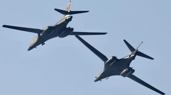 SUA trimit un grup de bombardiere strategice în nordul Japoniei. În august, înainte de întâlnirea Trump - Putin, bombardierele americane au ajuns în Norvegia