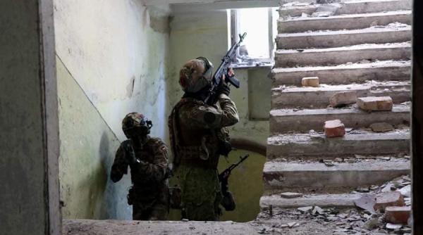 Tactica Stalingrad, dar cu rușii pe partea atacatorilor. Ucraina spune că nu e încă încercuită: „Pokrovsk? Îl ținem! Mirnograd? Îl ținem. Nu există blocate sau încercuiri”