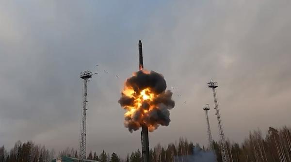 Rușii se pregătesc și ei pentru reluarea testelor nucleare. Decizia vine la scurt timp după un anunț similar din partea SUA