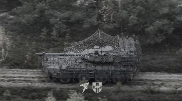 Un „Ferrari” al distrugătoarelor de tancuri a apărut pe frontul ucrainean. Ce poate face vehiculul italian B1 Centauro și de ce este ideal pentru contra-ofensivele Ucrainei