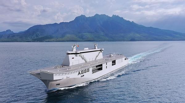 Primul portavion pentru drone european care se construiește în România a deschis apetitul pe continent. A doua țară din Europa care tatonează terenul pentru o astfel de navă