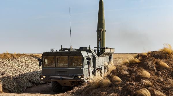 Lovitură masivă cu rachete și drone asupra Kievului: În capitala Ucrainei a fost oprită alimentarea cu energie electrică