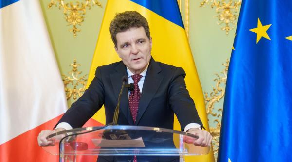 Nicușor Dan la Paris: Promisiuni ferme privind doborârea dronelor rusești și un nou demers în industria de apărare, după întâlnirea cu Emmanuel Macron