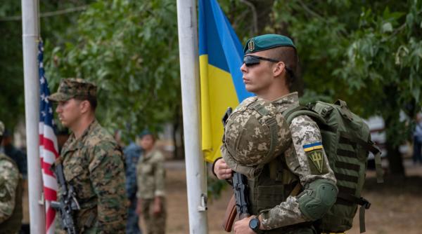 Trump a mai domolit tonul: Vestea bună e că SUA sunt gata să ofere garanții de securitate Ucrainei, cea mai puțin bună e o concesie în Donbas. Rămâne însă un mare semn de întrebare