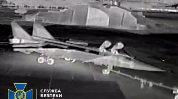 Rusia primește o nouă lovitură puternică, de data aceasta în Crimeea (FOTO): Printre țintele atinse se numără un MiG-31 complet înarmat