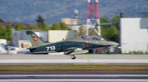 Veste bună pentru aviația militară: Zborurile de testare pentru două IAR-99 Șoim s-au încheiat, urmează livrarea. Craiova promite 15 avioane anul acesta