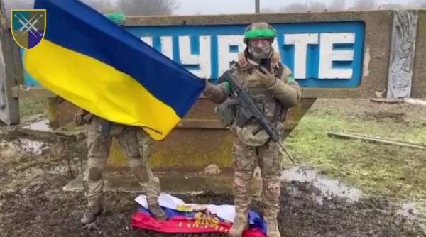 Ucraina, un cimitir pentru ruși: 156 de militari morți pentru 1 km ocupat. Cum s-a transformat militar Ucraina în 4 ani de război pentru supraviețuire