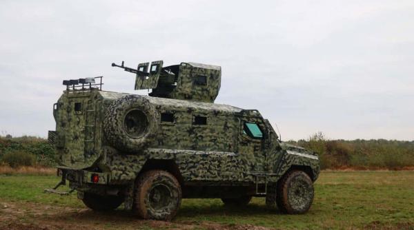 Pachet major pentru Ucraina: Peste 400 de blindate Senator. Un alt stat preia peste Atlantic ștafeta de la SUA și devine principalul motor pentru ajutarea Ucrainei