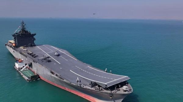CENTCOM confirmă: Portavionul iranian Shahid Bagheri, scos din uz în prima zi a operației Epic Fury