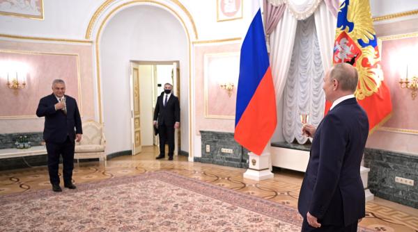 Doar prețul cel mai mic contează? Budapesta merge pe mâna Moscovei și refuză o ofertă din partea vecinului său pentru a scăpa de petrolul rusesc