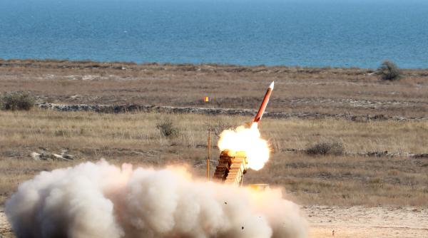 Se stă la coadă și se stă pe bani grei: România a mutat însă inteligent cu Patriot și HIMARS. Miruță: F-35 și SHORAD/VSHORAD sunt și ele în derulare
