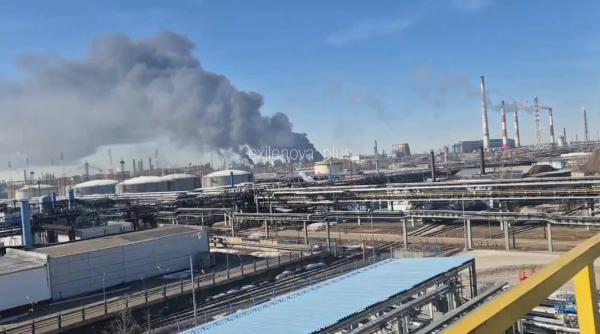 Războiul asimetric atinge adâncimea teritoriului rus: Accident sau sabotaj la uzina Nijnekamsk-Neftehim? (FOTO/VIDEO)