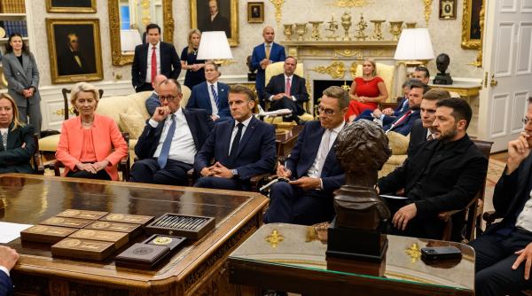 "NATO este paralizat". Aliații Americii, mai uniți ca niciodată de amenințarea lui Trump, conștienți că sunt pe cont propriu