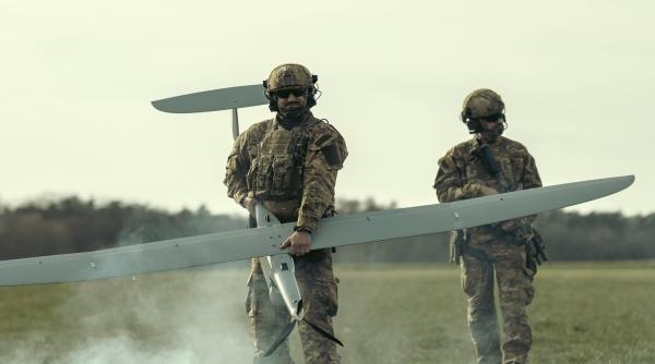 Polonezii țintesc piața de drone din România: WB Group, producătorul dronelor Flyeye și  Warmate, combat proven în Ucraina, a lansat WB Romania 