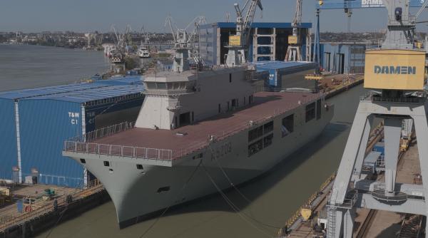 A fost lansat la apă „portavionul din Galați” (Video): Nava D. João II e primul portavion pentru drone din Europa și a fost construită în timp record în România