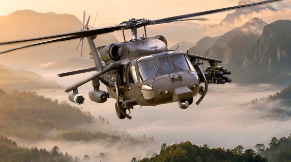 Noile kituri pentru Black Hawk: Legendarele elicoptere vor avea un rol extins în asalt aerian sau misiuni de sprijin aerian apropiat