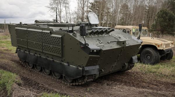 Ucraina lansează Skif, blindatul care corectează carențele tehnicii americane și elimină dependența de importurile de tehnică militară occidentală (FOTO)