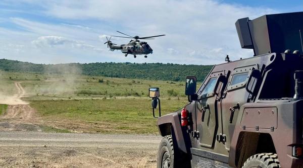Premieră după premieră pentru Cobrele României: Pentru prima dată blindatele 4x4 Cobra II au trecut granița României