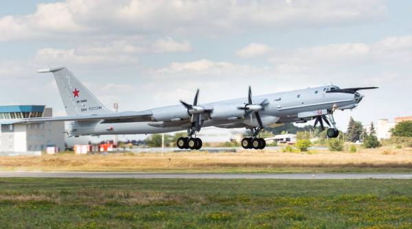 Dronele Ucrainei și-au trecut în cont o nouă „victimă”: Două avioane ruse Tu-142. De ce e Tu-142 un avion „rar”