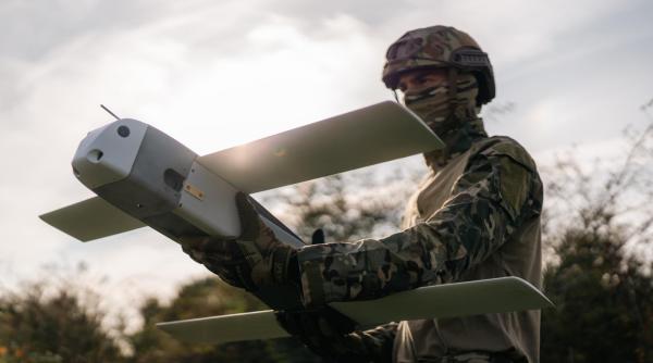 Mutare strategică în industria de apărare franceză. Renault preia asamblarea dronelor Toutatis pentru piața externă