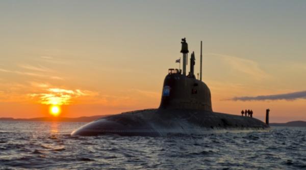 Rușii anunță începerea construirii unui nou submarin nuclear din clasa Yasen-M. Cel de-al nouălea submarin de acest tip va fi dotat cu 32 de rachete hipersonice Zircon