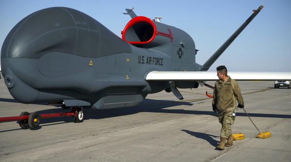 SUA mută escadrila de drone strategice RQ-4 Global Hawk în Japonia: Condițiile meteorologice extreme din Guam dictează arhitectura operațiunilor de recunoaștere