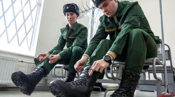 Rusia este tot mai aproape de un nou val de mobilizare: Afluxul de noi soldați contractuali în armată a scăzut cu o treime