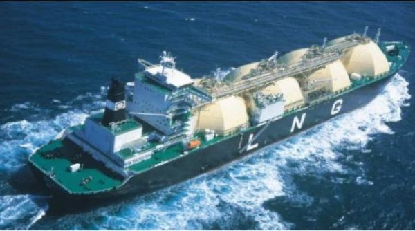 Rusia se pregătește pentru noile sancțiuni și cumpără petroliere de rezervă pentru Flota Fantomă