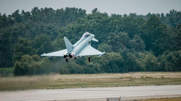 Au testat limitele celei mai moderne versiuni a Eurofighter: Tranche 4. E primul astfel de avion pentru Germania iar Luftwaffe își asigură flota până în 2060