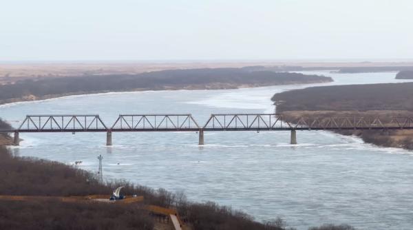 Rusia și Coreea de Nord finalizează primul pod rutier direct dintre cele două țări, suspectat a fi un coridor militar deghizat