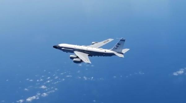 Alianța „mută” după incidentele dintre F-16 ale României și dronele ruse: După mult timp o dronă RQ-4D și două avioane RC-135 și Artemis II au survolat Marea Neagră