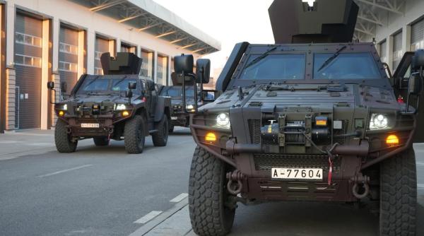 Primele vehicule blindate COBRA II fabricate la Mediaș au intrat oficial în dotarea Armatei României