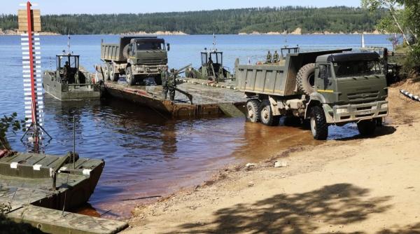 Kinburn s-a transformat într-o capcană pentru ruși: Peste 2.500 de militari sunt blocați pe o limbă îngustă de pământ în nord-vestul Mării Negre