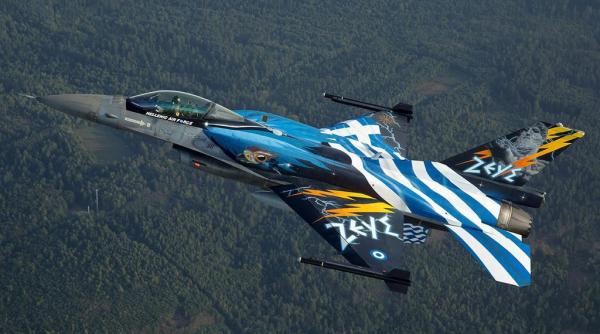 Grecii se plâng că Turcia a găsit o metodă eficientă pentru a pune presiune pe resursele avioanelor grecești F-16 și Mirage 2000: Dronele au schimbat paradigma și în această dispută