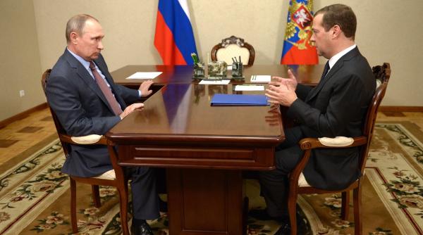 Putin și Medvedev promit victoria împotriva Ucrainei, la aproape 5 ani de la blitzkrieg-ul de 3 zile
