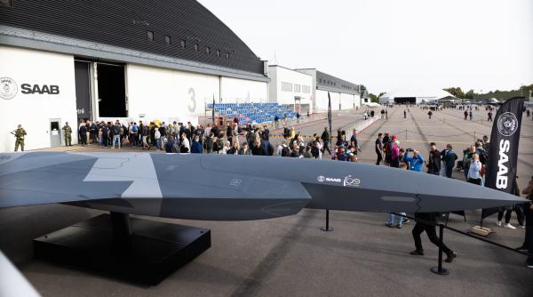 Saab reconfigurează viitorul războiului aerian: Conceptul A3, o „dronă de vânătoare” supersonică, stealth, proiectată să lupte alături de Gripen E