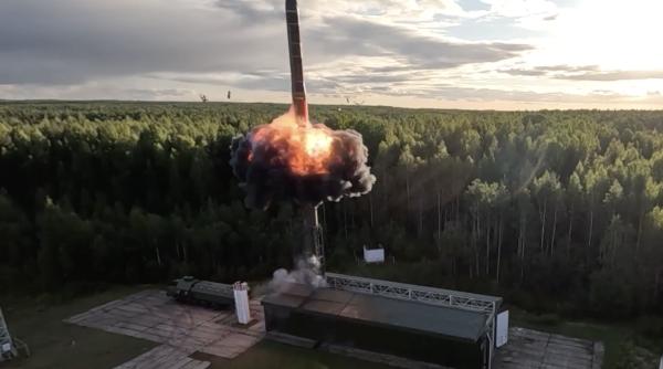 Rusia anunță un test reușit cu o rachetă balistică intercontinentală. Foarte probabil, este vorba despre RS-24 Yars
