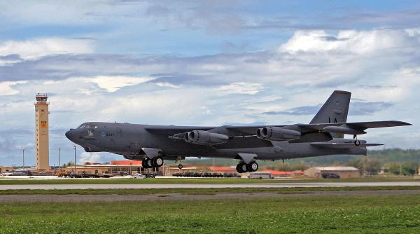 Prețul accesului militar în Europa: De ce extind americanii o bază militară din Spania, destinată bombardierelor B-52, în ciuda conflictelor diplomatice cu Madridul