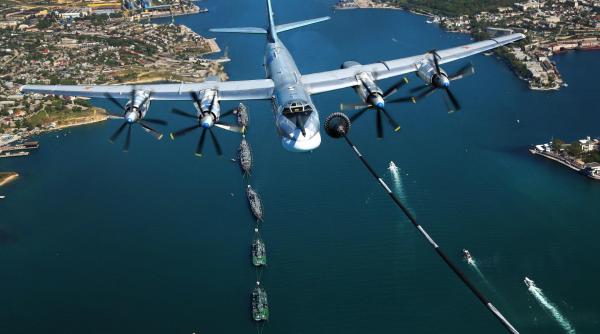 Ucraina a distrus al 12-lea bombardier rusesc Tu-95 (FOTO/VIDEO). De ce Rusia nu mai poate înlocui aceste aeronave