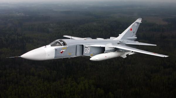 Încă un bombardier de front Su-24, lovit în Crimeea. Rușii mai pierd un activ important: Generalul Anton Grunis, ”premiat” în regiunea Donețk de Păsările lui Magyar