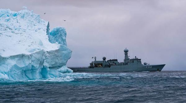 Acord militar în Arctica: Cum a transformat Trump Groenlanda într-un trofeu de campanie fără să-i modifice granițele